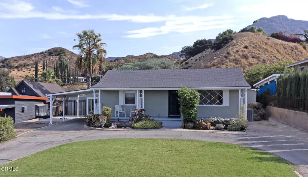 Los Angeles, CA 91042,11132 Plainview AVE