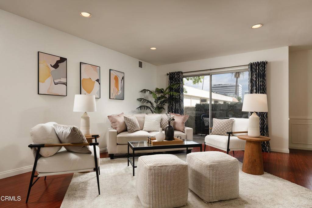 Pasadena, CA 91101,266 S Madison AVE #105