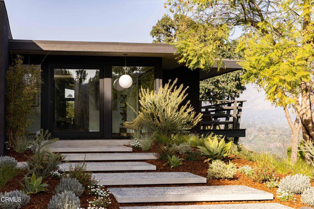 945 Linda Vista AVE, Pasadena, CA 91103