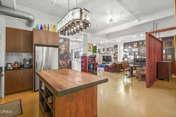 849 S Broadway #M11, Los Angeles, CA 90014