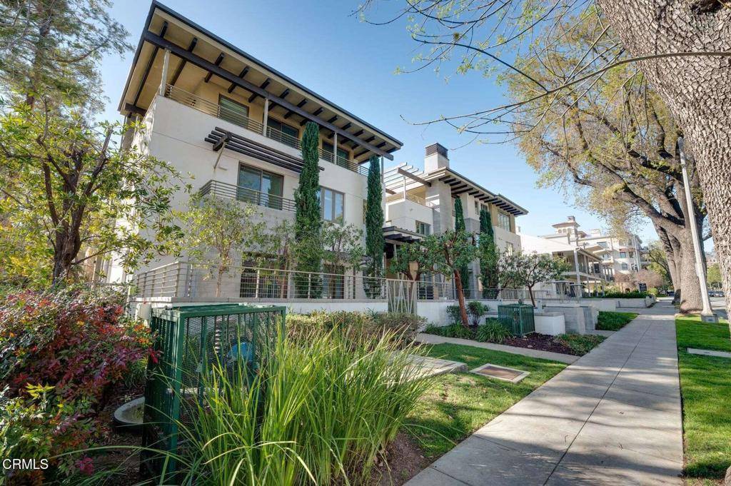 Pasadena, CA 91101,239 S Marengo AVE #304