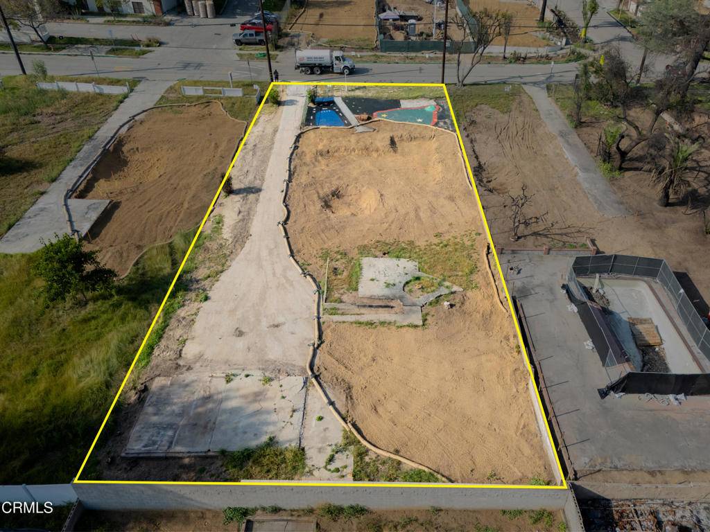 Altadena, CA 91001,70 W Palm ST