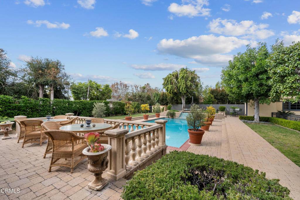 Pasadena, CA 91106,795 Holladay RD