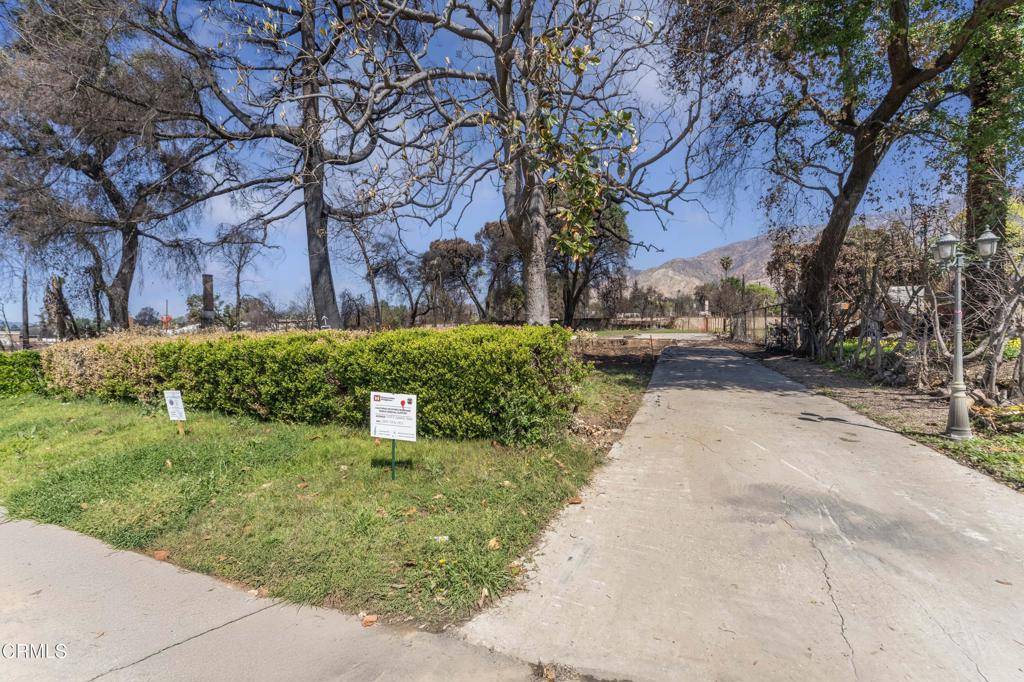 Altadena, CA 91001,1049 E Calaveras ST