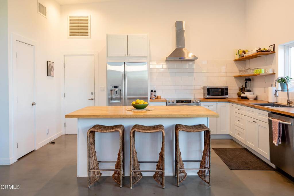 Joshua Tree, CA 92252,6783 Easterly DR