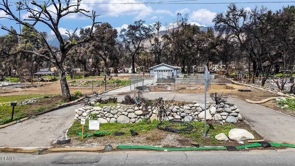 369 E Altadena Dr, Altadena, CA 91001