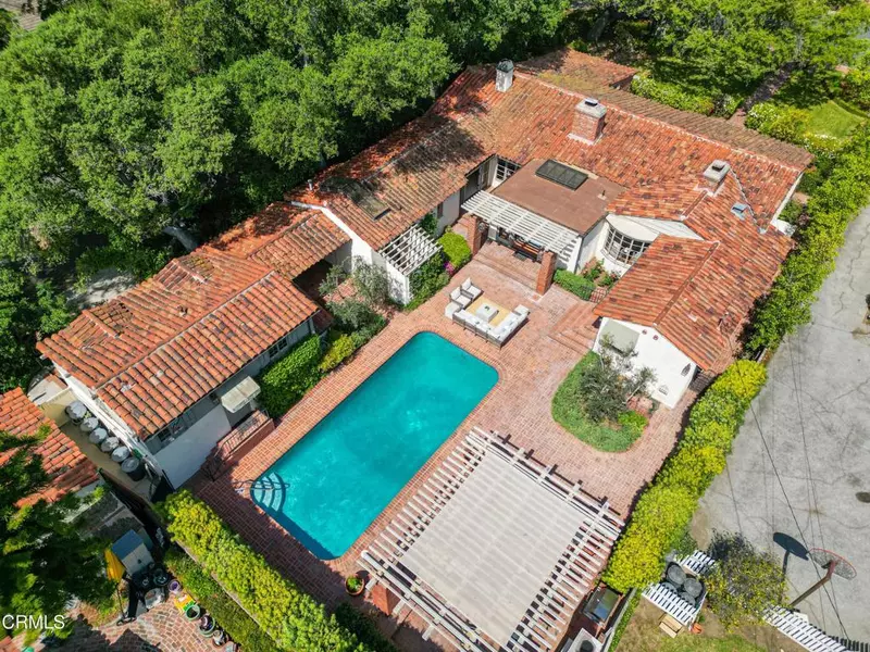 1400 Pasqualito DR, San Marino, CA 91108