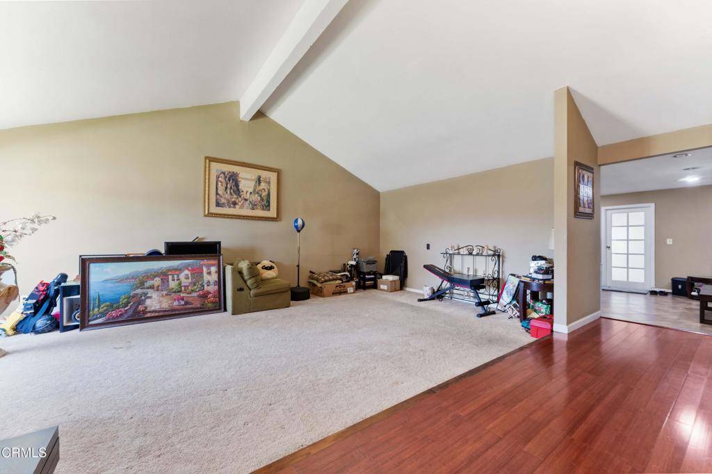 Carson, CA 90746,1421 E Abbottson ST