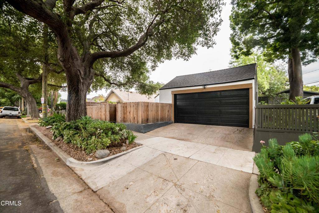 Pasadena, CA 91103,1132 Forest AVE