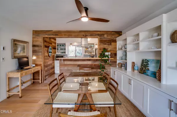 Laguna Beach, CA 92651,1570 Via Capri #7