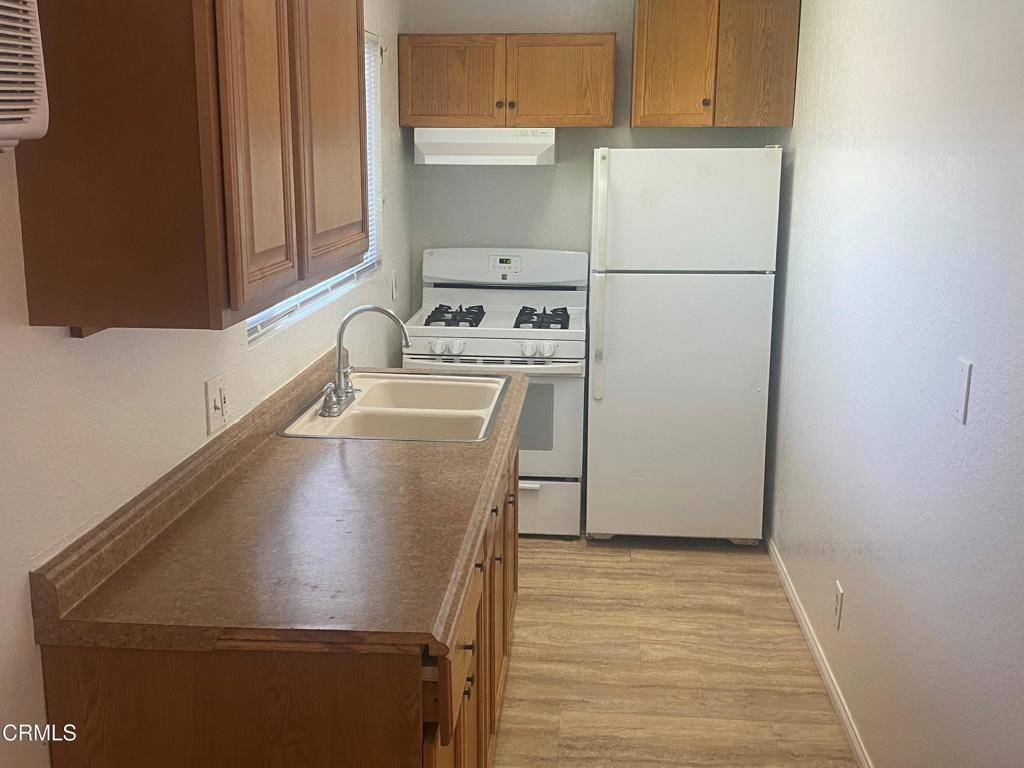 Alhambra, CA 91801,709 N Electric AVE