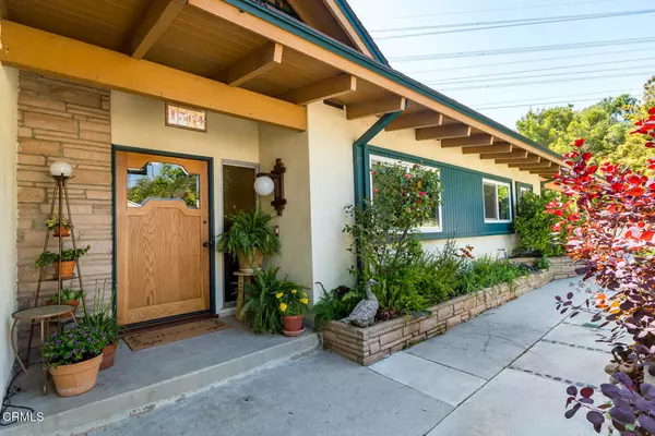 La Canada Flintridge, CA 91011,1364 Journeys End DR