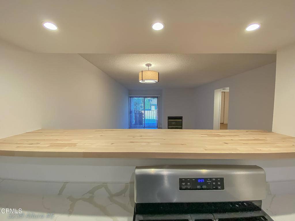 Glendale, CA 91214,3239 Altura AVE #5