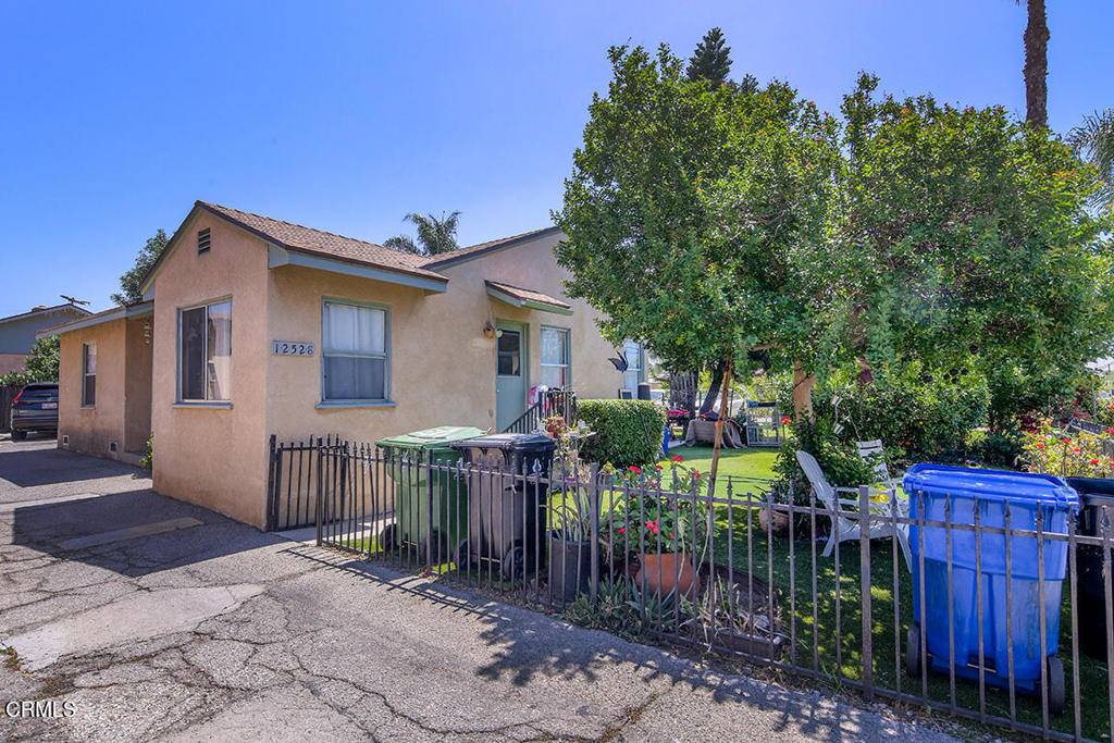 Los Angeles, CA 91342,12528 Bradley AVE