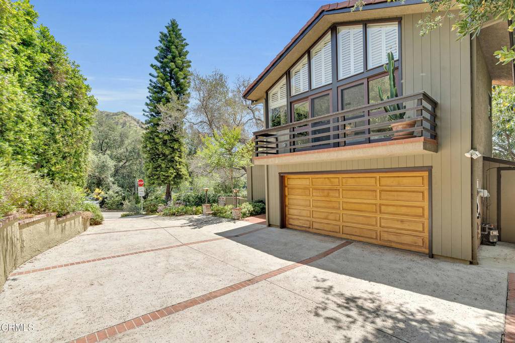 Sierra Madre, CA 91024,684 Orange DR