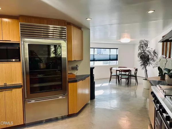 3551 Dixie Canyon PL, Los Angeles, CA 91423