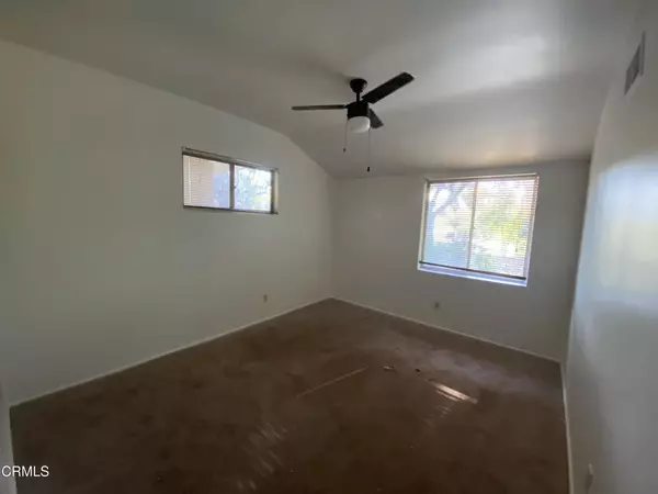 Shadow Hills, CA 91040,10315 Mcbroom ST