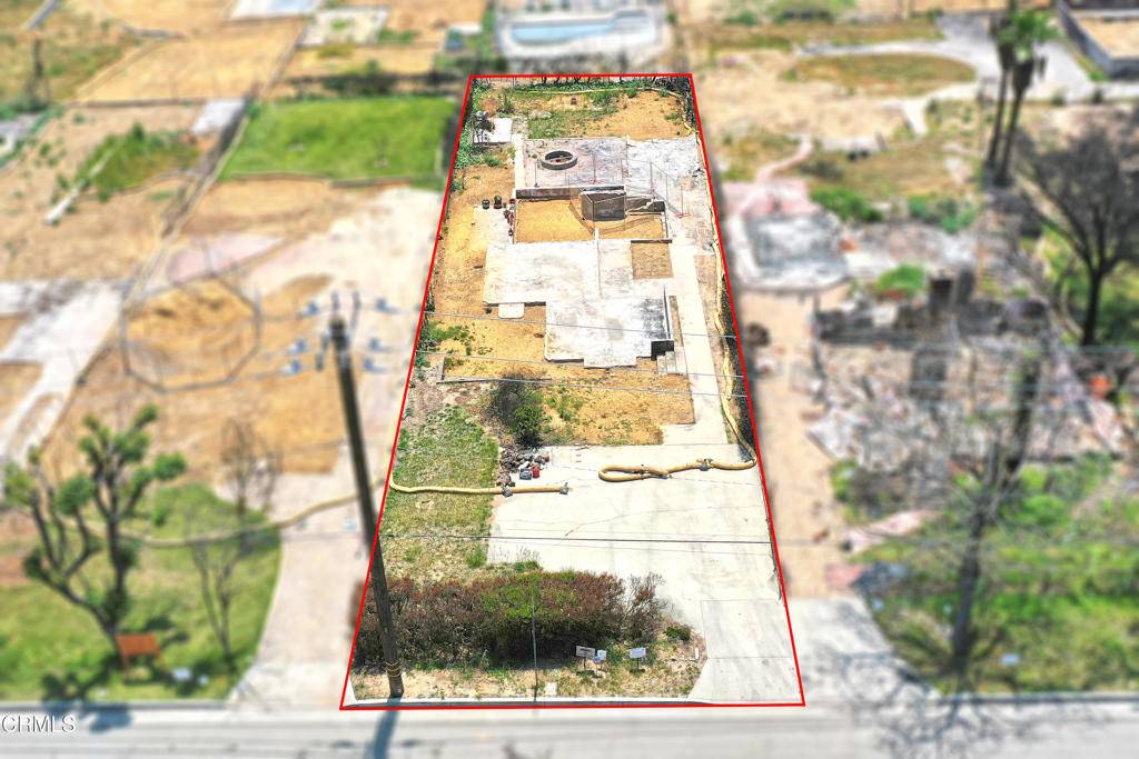 32 E Palm ST, Altadena, CA 91001