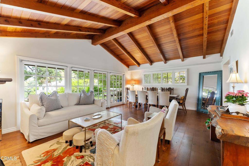 Pasadena, CA 91107,2210 Brambling LN