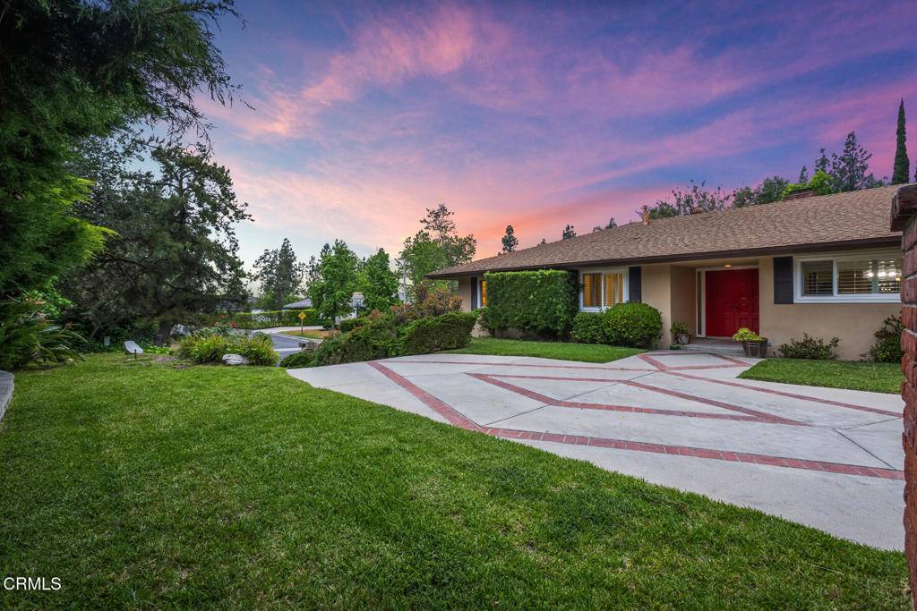 5766 Briartree DR, La Canada Flintridge, CA 91011