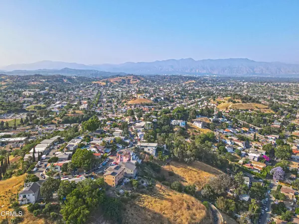 Los Angeles, CA 90032,4936 La Calandria WAY