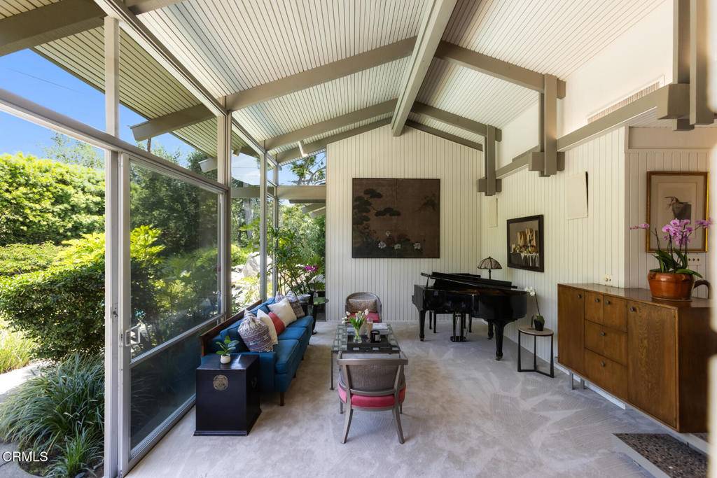 Altadena, CA 91001,2279 Midwick DR