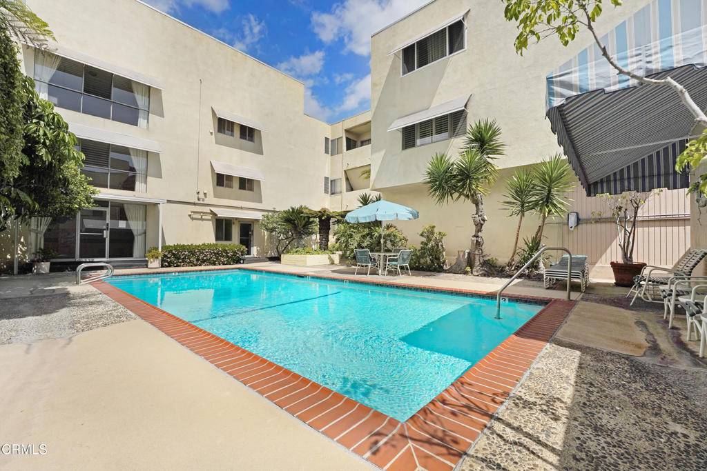 Glendale, CA 91207,1142 Campbell ST #108