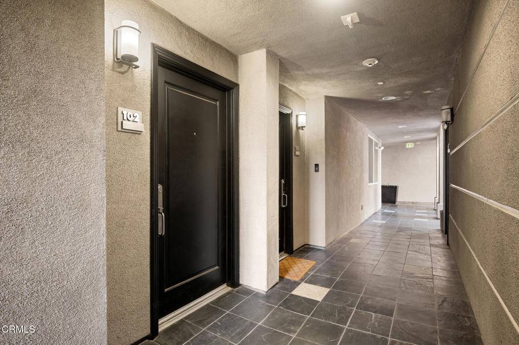 Studio City, CA 91604,4424 Whitsett AVE #102
