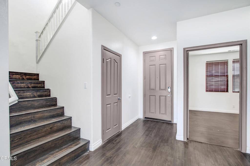 San Bernardino, CA 92407,4069 Bristlecone Pine LN