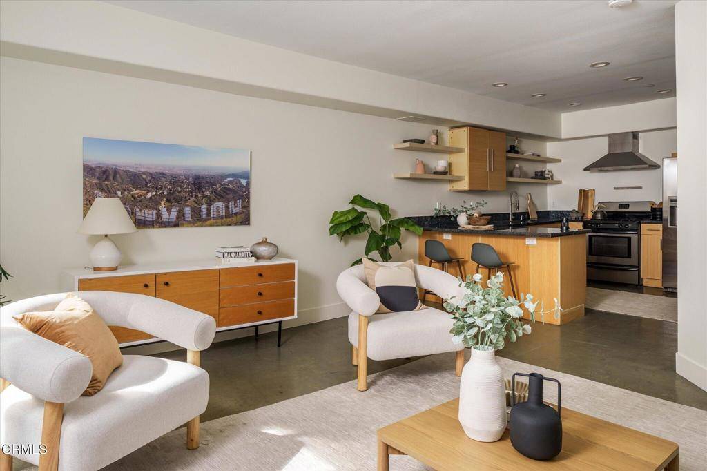 North Hollywood, CA 91601,5232 Satsuma AVE #106