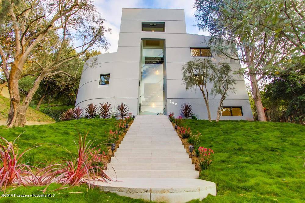 940 Burleigh DR, Pasadena, CA 91105