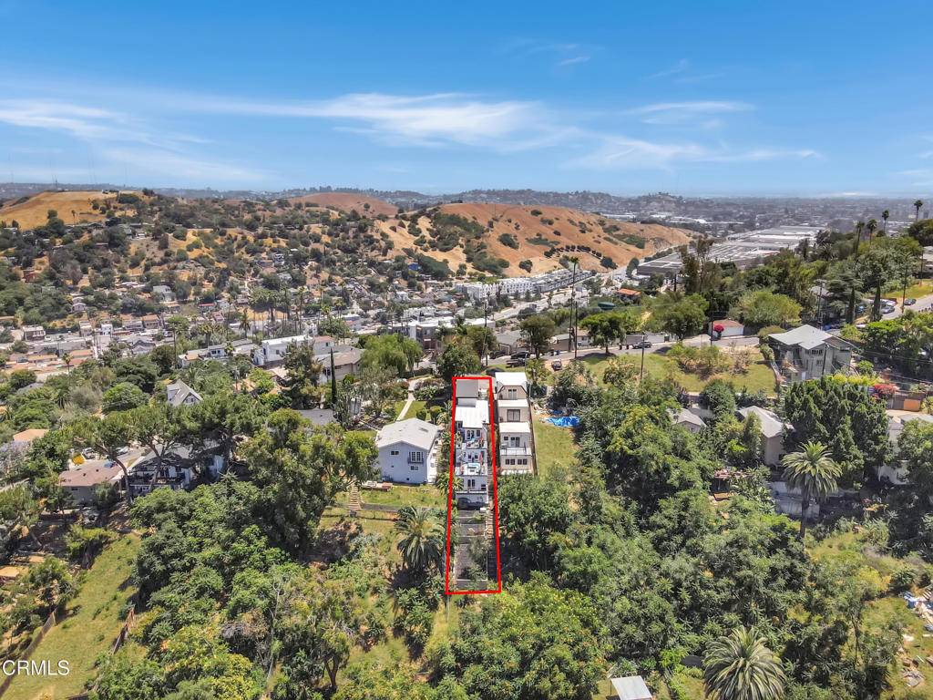 Los Angeles, CA 90032,4255 Raynol ST
