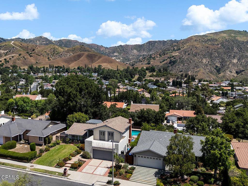 Porter Ranch, CA 91326,18845 Braemore RD