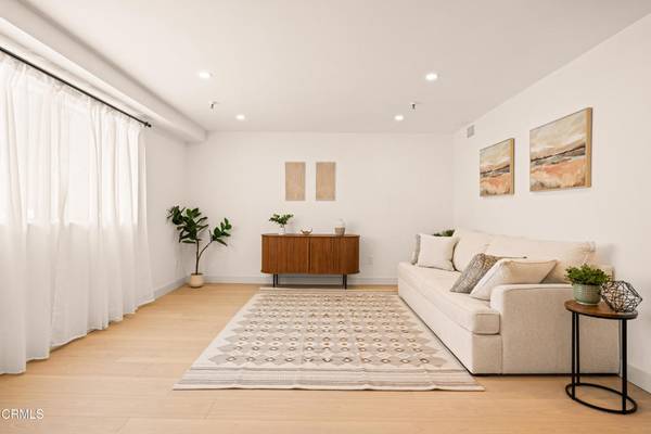 Pasadena, CA 91106,70 N Catalina AVE #101