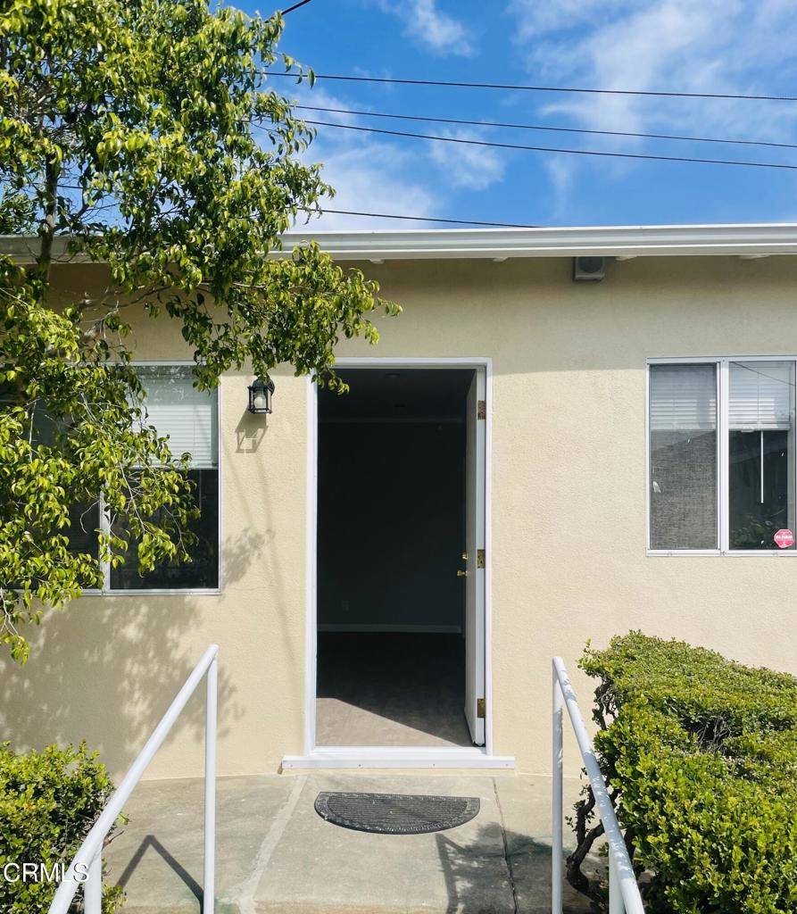 Glendale, CA 91205,836 Fischer ST