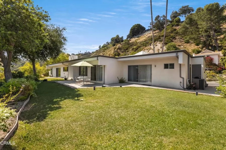 2657 Zorada DR, Los Angeles, CA 90046