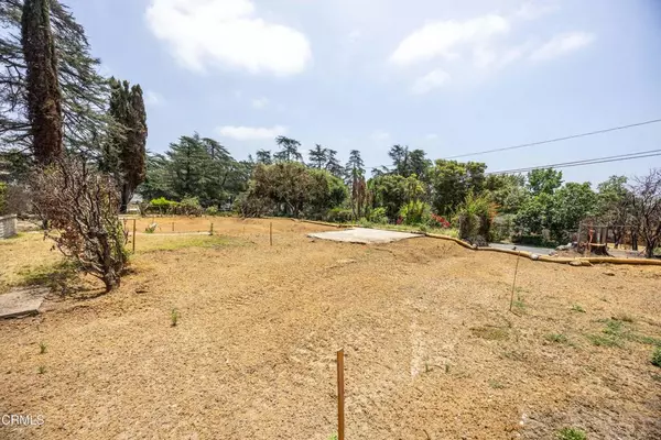 Altadena, CA 91001,2989 Santa Rosa AVE