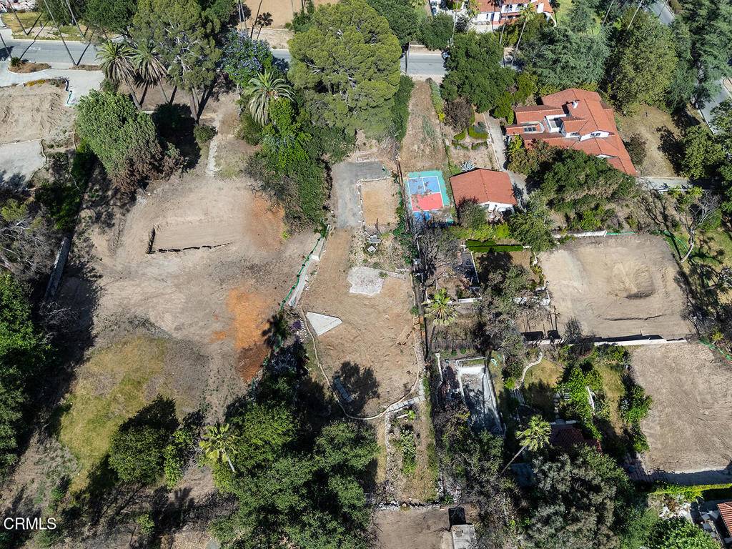 Altadena, CA 91001,2651 Tanoble DR