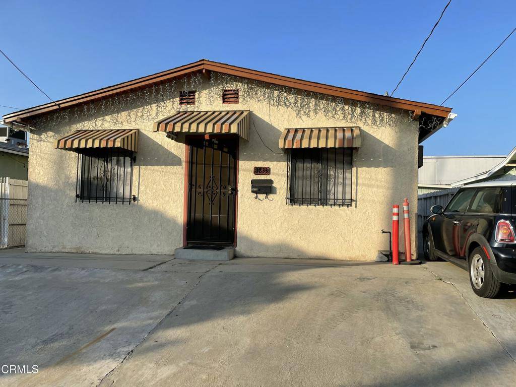 Los Angeles, CA 90039,3833 Seneca AVE
