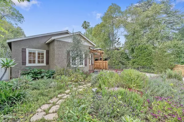 5907 Cantaloupe Avenue, Valley Glen, CA 91401