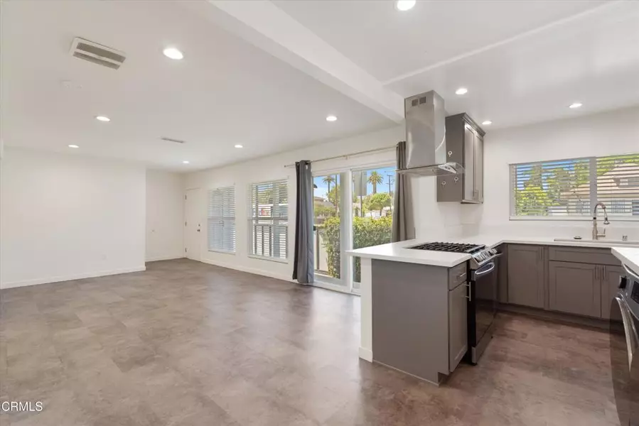 2664 S La Brea AVE, Los Angeles, CA 90016