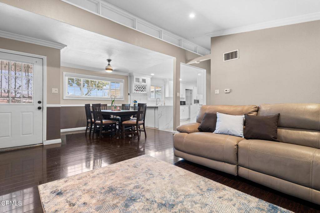 Whittier, CA 90605,9818 Firebird AVE