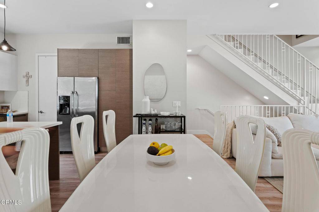 Sherman Oaks, CA 91401,5664 Hazeltine AVE