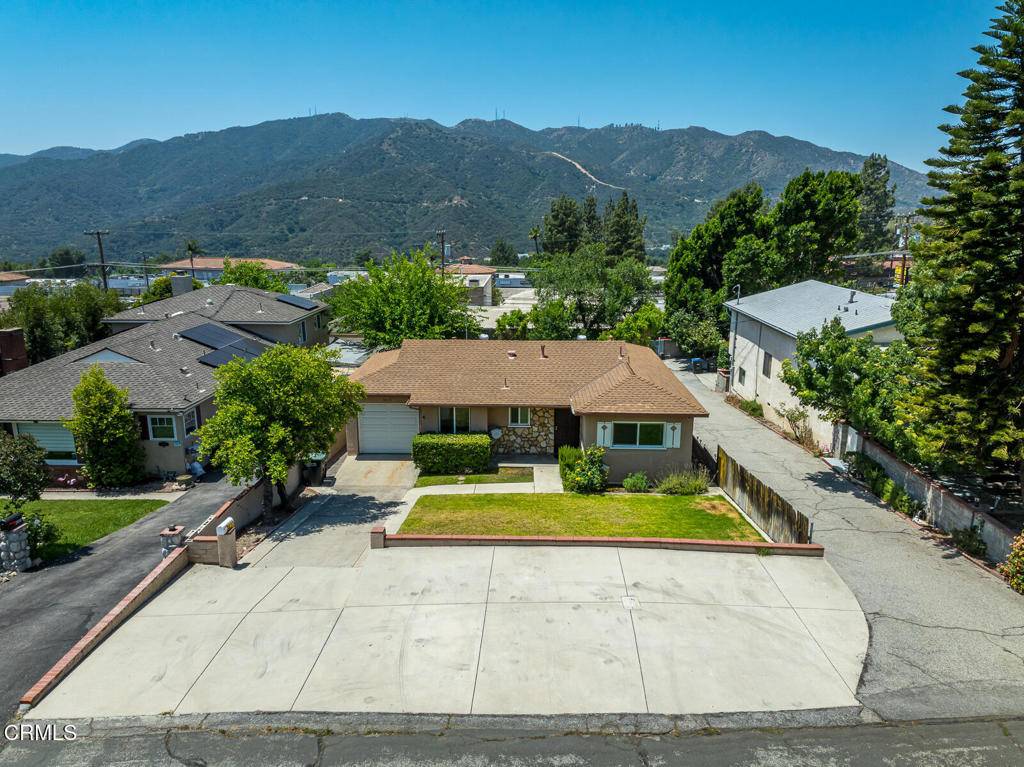 La Crescenta, CA 91214,3910 Vista CT