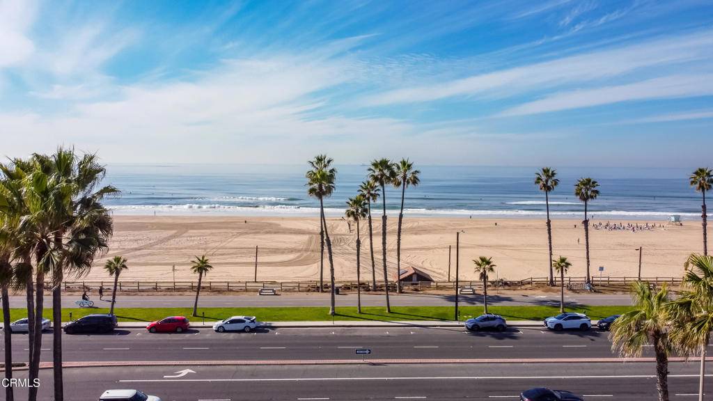 Huntington Beach, CA 92648,1200 Pacific Coast HWY #108