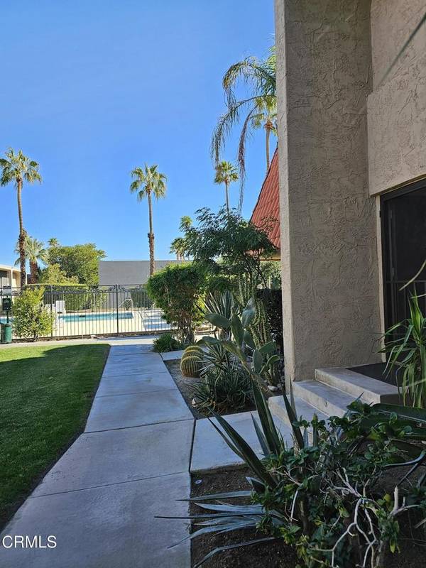 Palm Springs, CA 92262,2166 N Indian Canyon DR #B