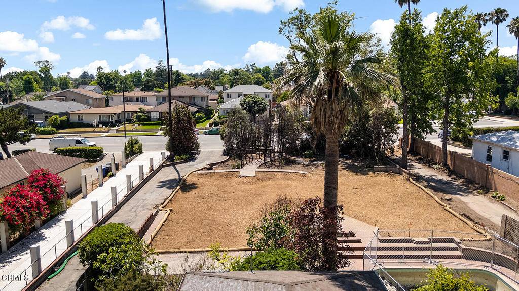 Pasadena, CA,1536 N Altadena Dr