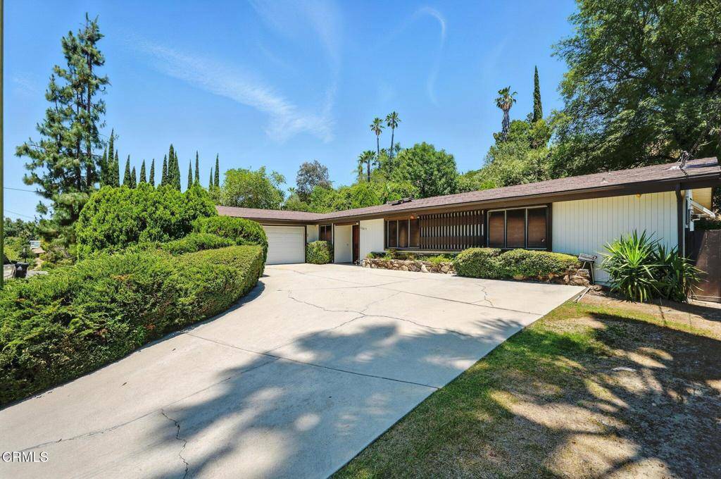 Woodland Hills, CA 91367,20877 Kelvin PL