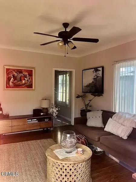 4124 3/4 Monroe ST, Los Angeles, CA 90029