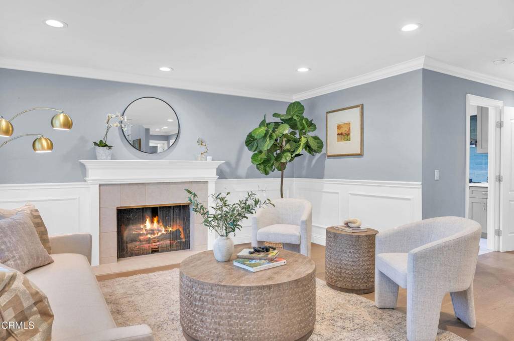 La Canada Flintridge, CA 91011,320 Starlane DR